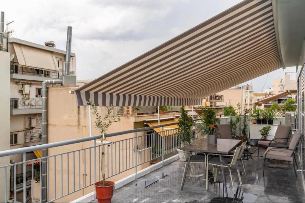 Artistic Apt In Vibrant Gazi With Large Terrace By Ghh Athen Exterior foto